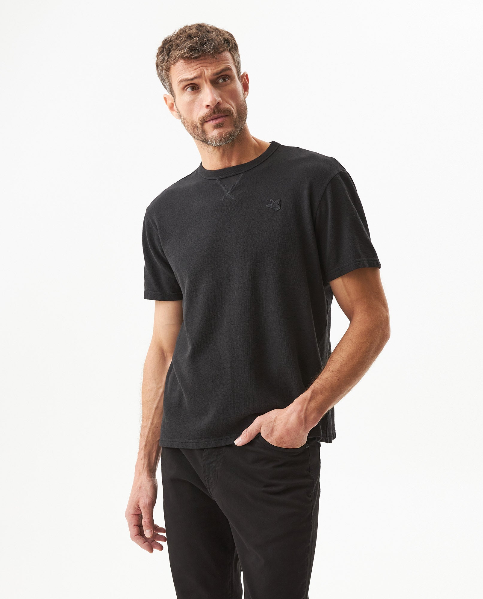 Men's V-Neck Slim Fit T-shirt in Cotton-Polyester Blend, Lighthouse - 2